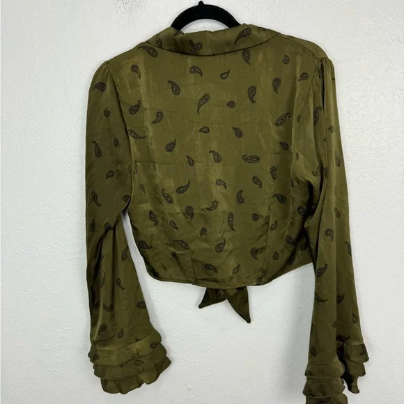 Show Me Your MuMu Maureen Olive Green Paisley Print Tie Know Front Crop Top